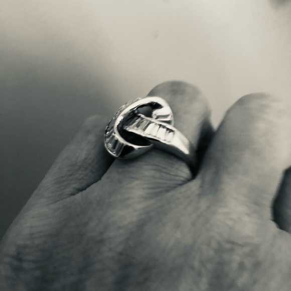 Woman’s Sterling Silver 925 - Picture 4 of 8